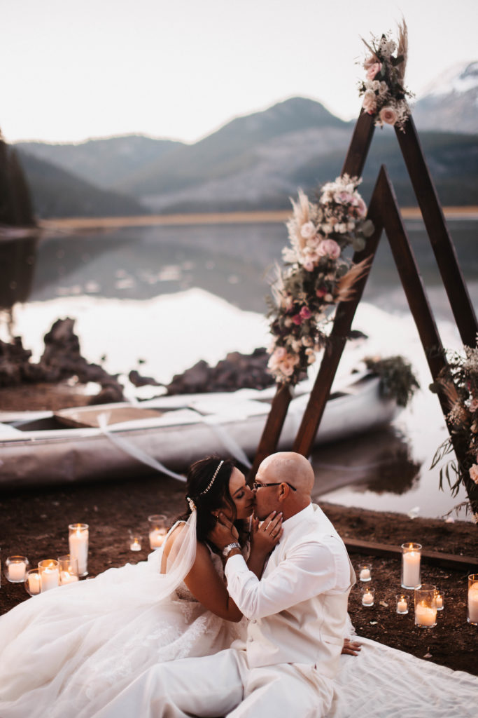 triangle arch candles sparks lake wedding canoe photographer bend oregon romantic white suite 