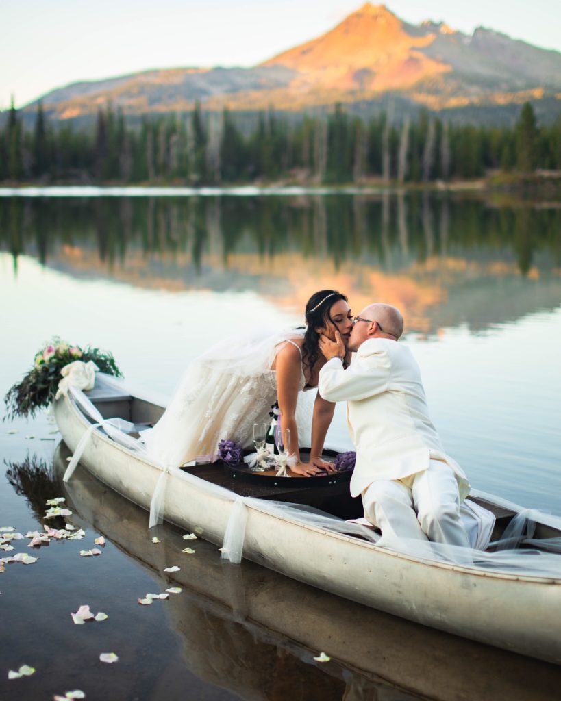 sparks lake oregon canoe wedding photographer bend romantic white tux 